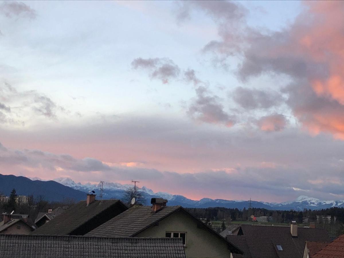 Apartma Ajda Lägenhet Kranj Exteriör bild